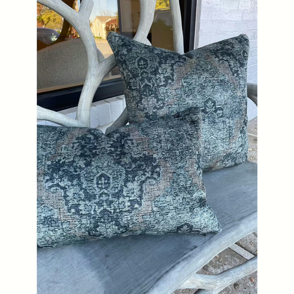 ATELIER COLLECTION PILLOW- AVALON TWILIGHTCustom pillows in a beautiful tweed velvet pattern. Available in sizes 21x21 and 14x22 DUVALL ATELIER
