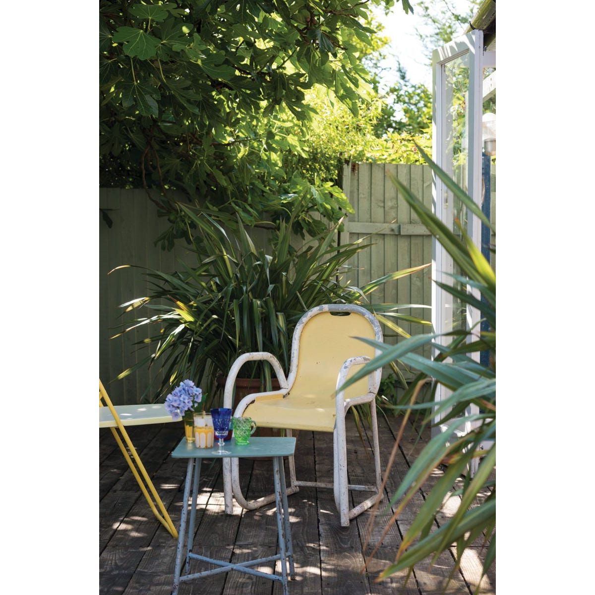 Farrow & Ball Dayroom Yellow No. 233 paint, duvallatelier.com