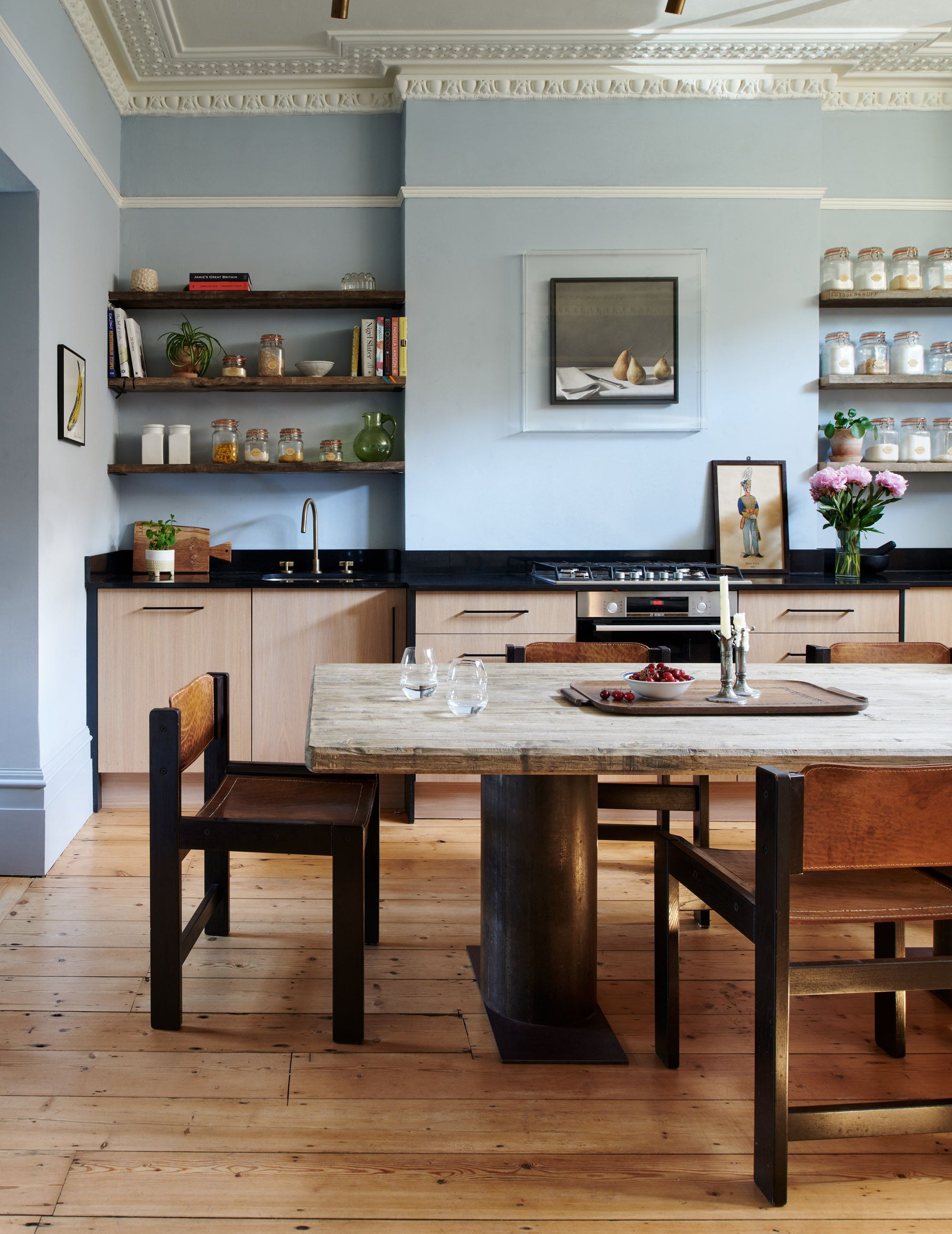 Farrow & Ball Parma Gray No. 27 paint, duvallatelier.com