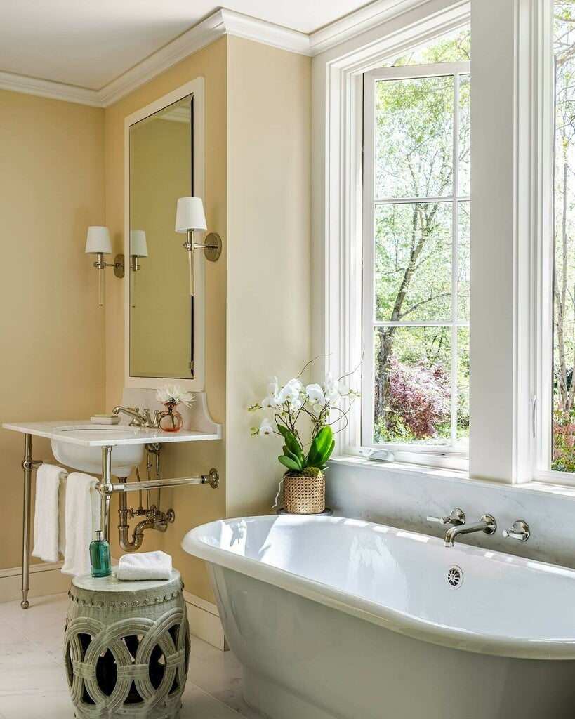 Farrow & Ball Orange Coloured White No. W5 paint, duvallatelier.com