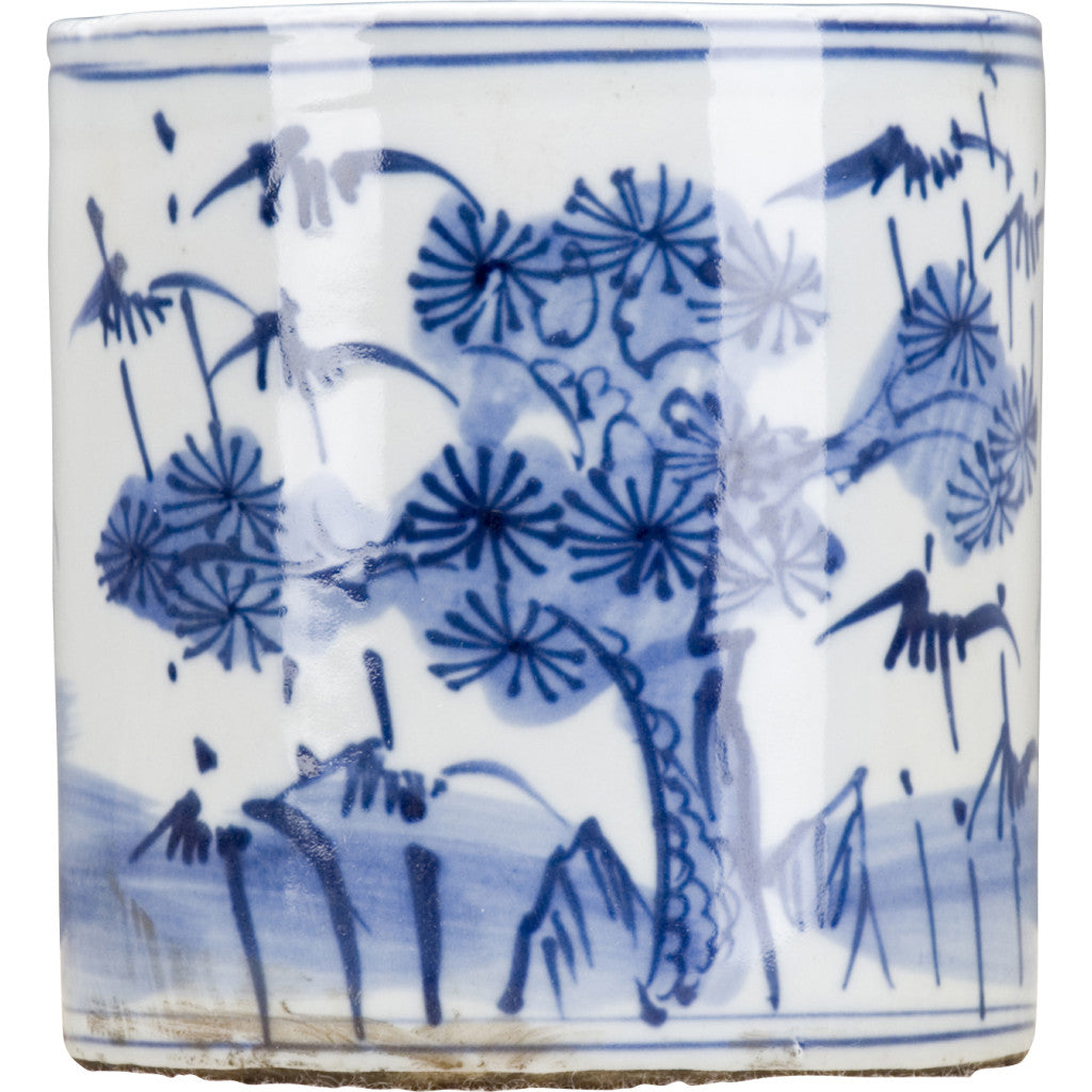 SMALL BLUE & WHITE BASIN