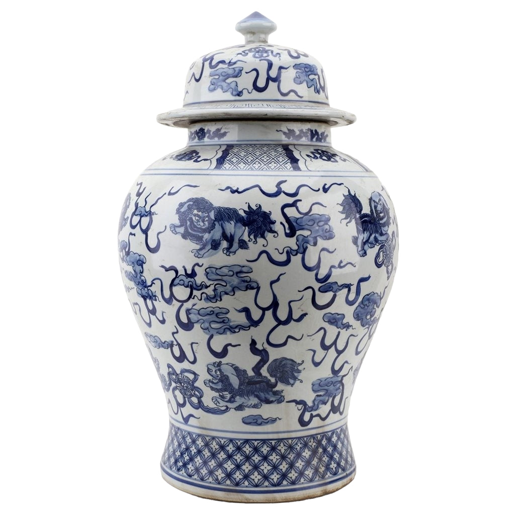 PORCELAIN BLUE AND WHITE LIDDED JAR LARGE