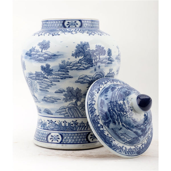 BLUE & WHITE WARRIER SCENERY LIDDED JAR