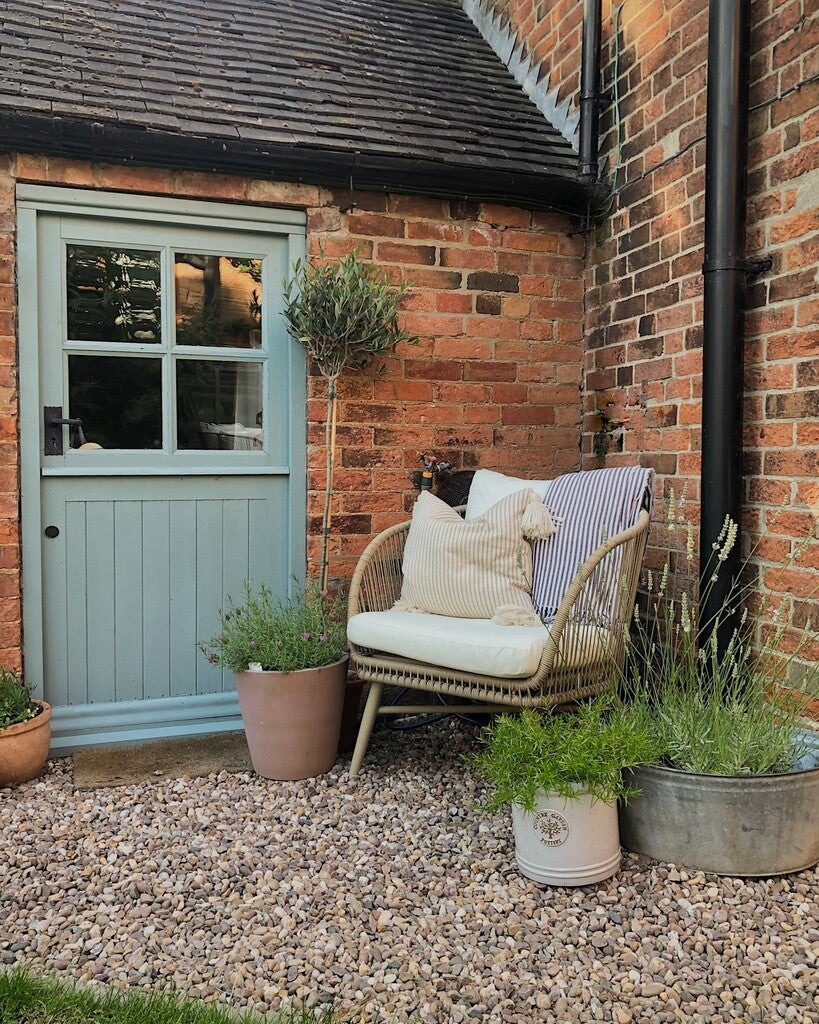 Farrow & Ball Oval Room Blue No. 85 paint, duvallatelier.com