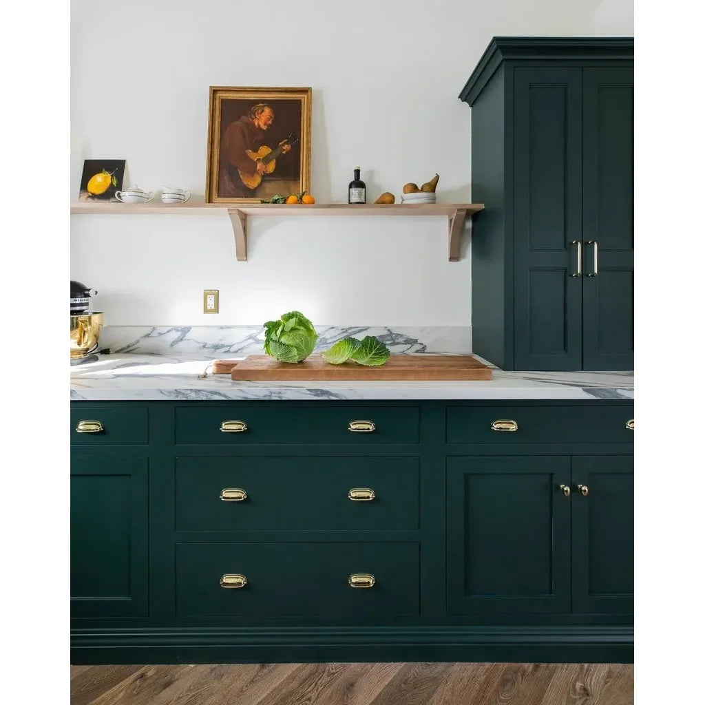 Farrow &amp; Ball Carriage Green No. 94 paint, duvallatelier.com