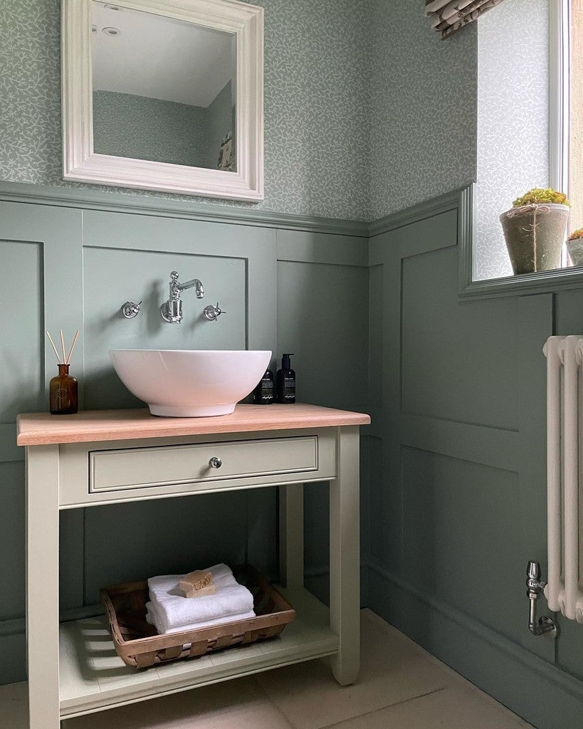Farrow &amp; Ball Chappell Green No. 83 paint, duvallatelier.com