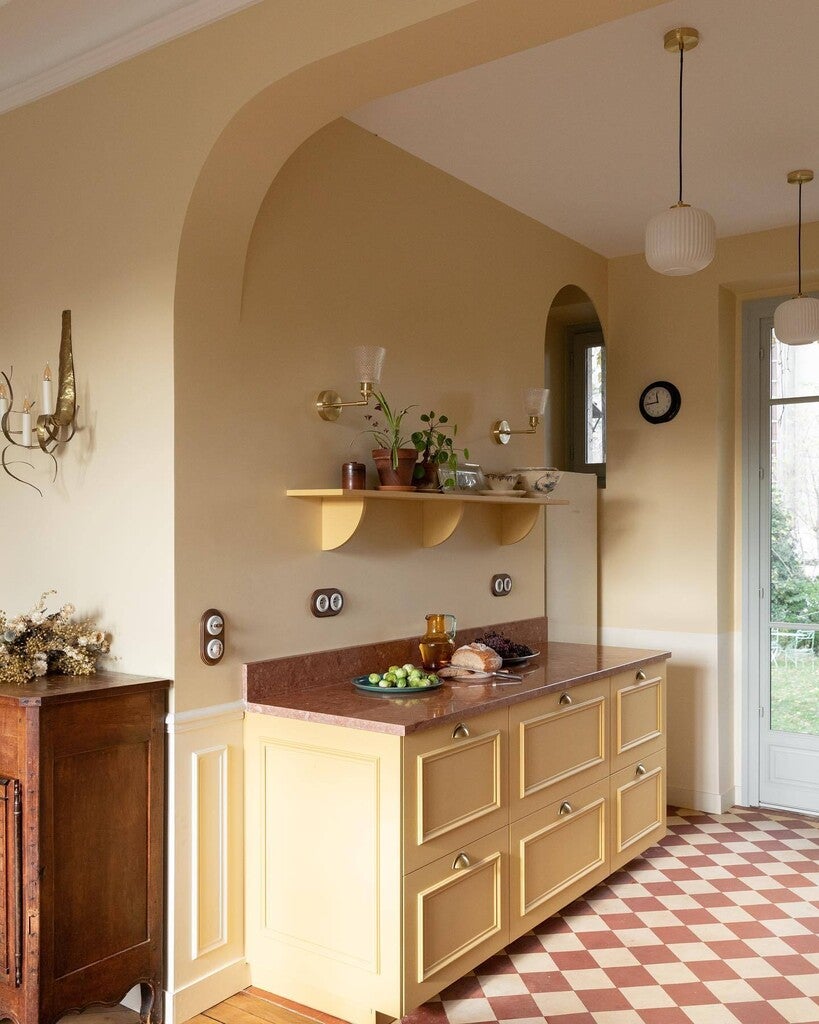 Farrow &; Ball Dorset Cream No. 68 paint, duvallatelier.com