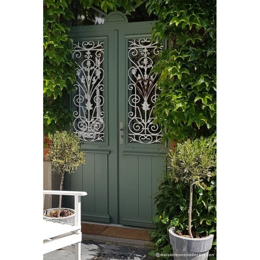Farrow & Ball Green Smoke No. 47 paint, duvallatelier.com