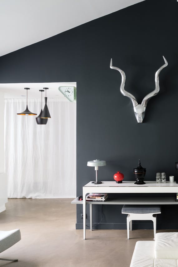 Farrow & Ball Pitch Black No. 256 paint, duvallatelier.com