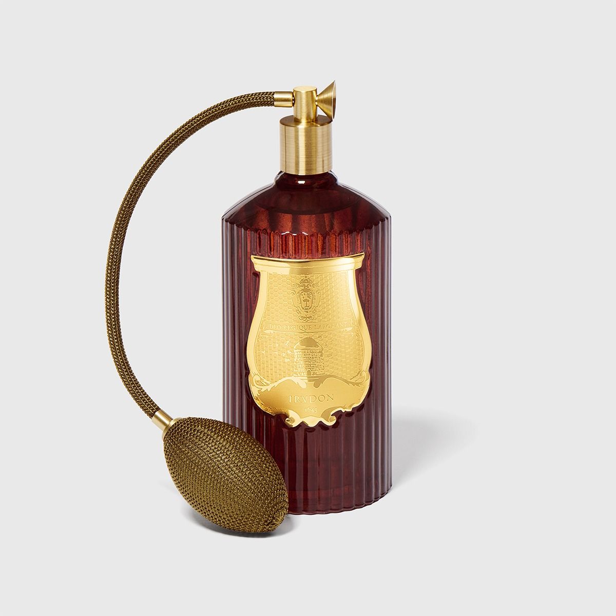 Trudon Cire roomspray with a decorative spray nozzle 