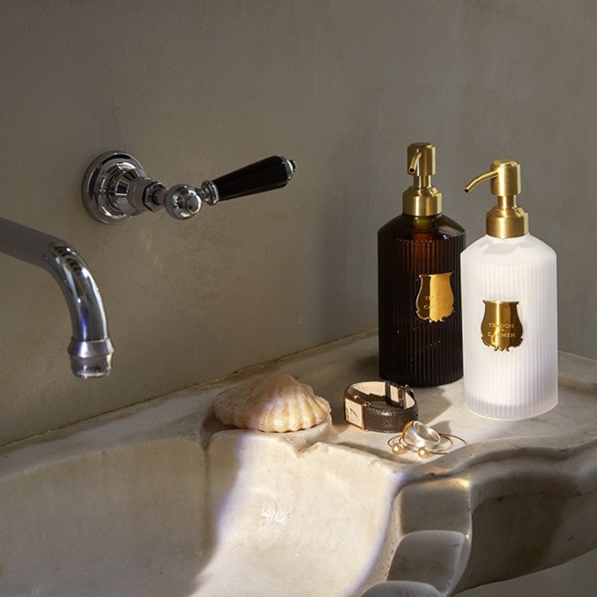 TRUDON SCENTED HAND LOTION~ CARMEN - Bergamot, Tobacco, Leather